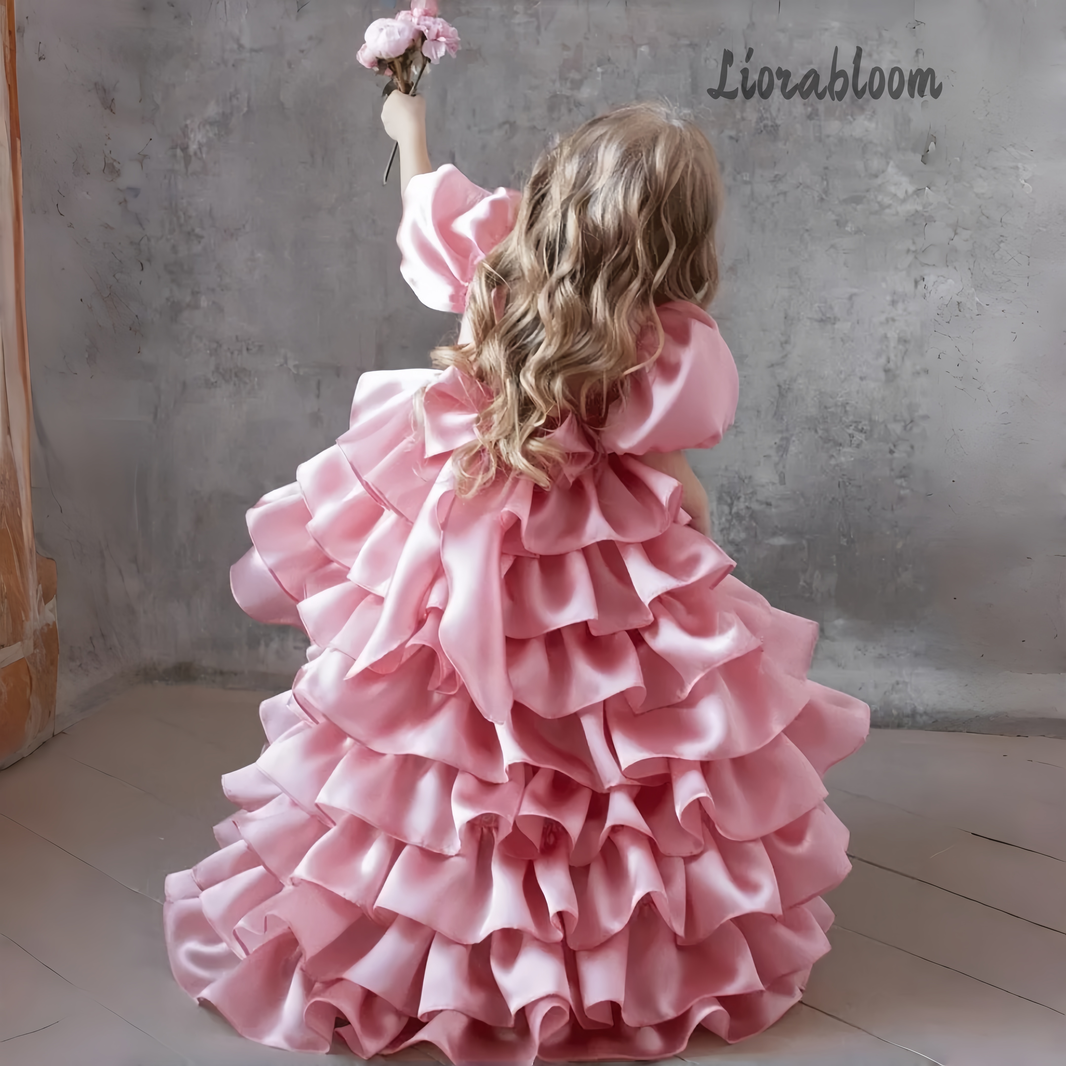 Girls' Multicolor Formal Gowns - Women'S Formal Wear For Girls avis et prix